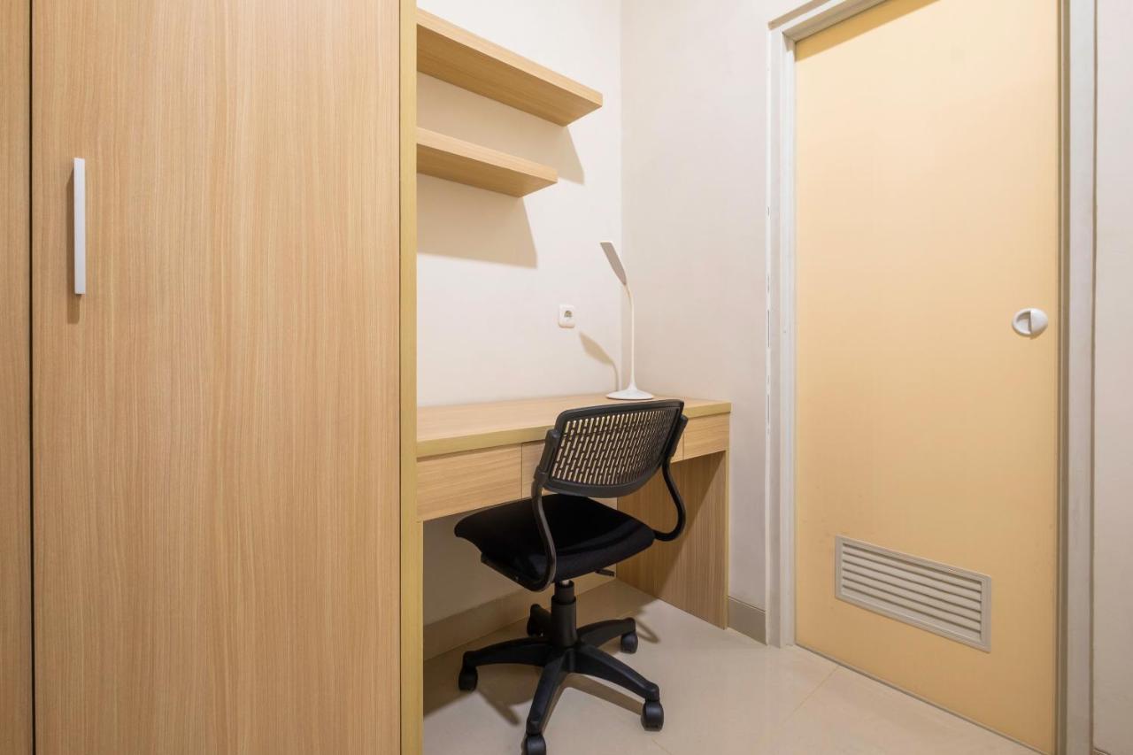 Oyo Life 2673 Rosewood Residence Karawang Extérieur photo
